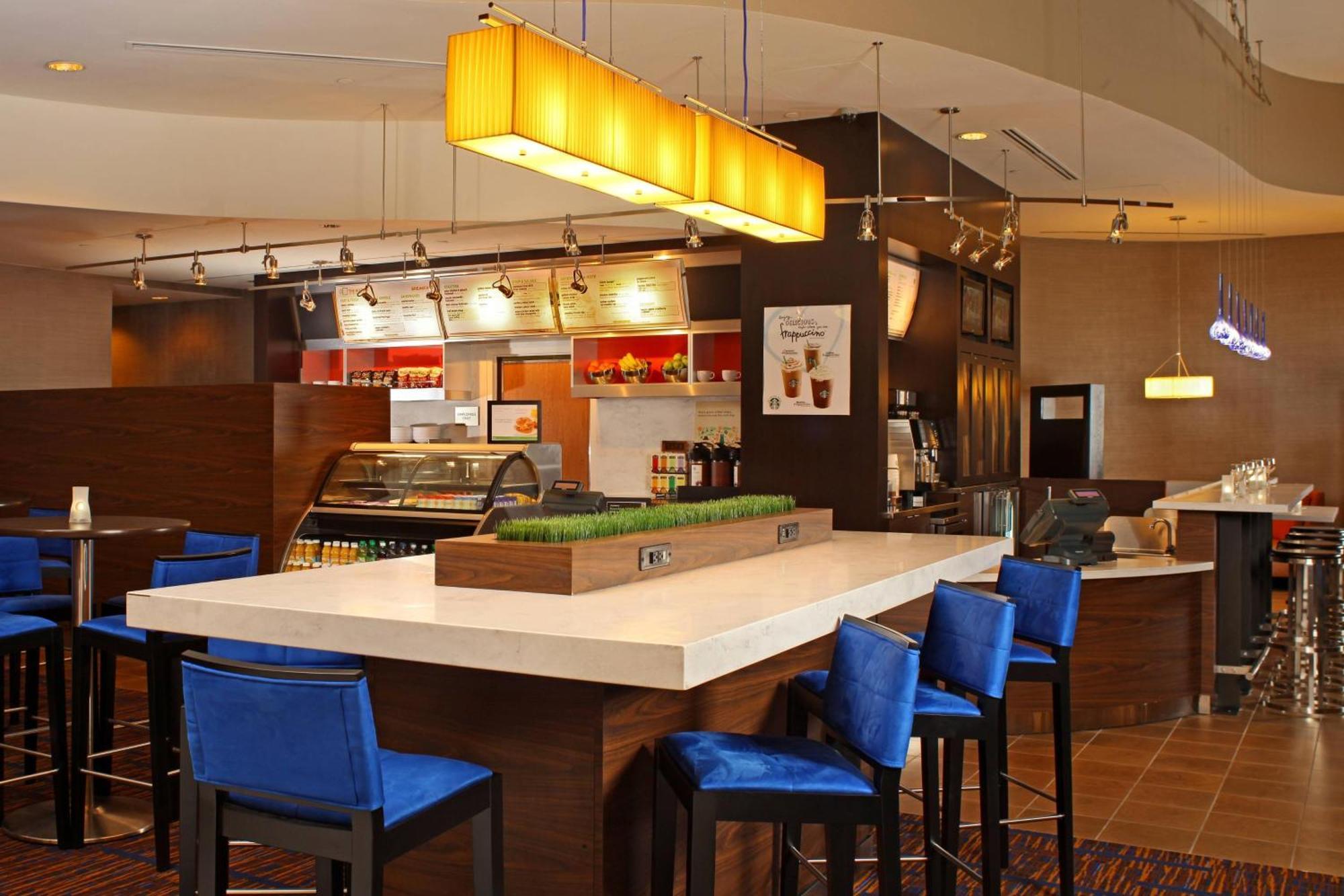 คอร์ตยาร์ด บัลติมอร์ ดาวน์ทาวน์/อินเนอร์ ฮาร์เบอร์ Hotel ภายนอก รูปภาพ